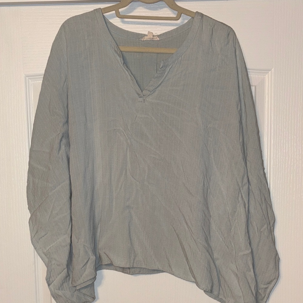 Cotton Bleu V-Neck Top
